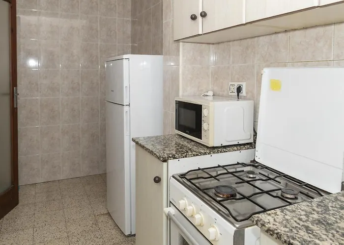 Estirpe, 4º-8 Appartement