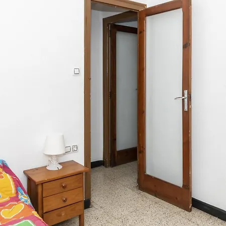 Estirpe, 4º-8 Apartmán